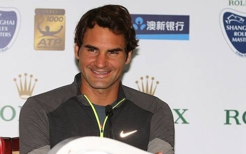 Roger Federer se po porazu proti Marinu Čiliću v polfinalu US Opna vrača na teniška igrišča.